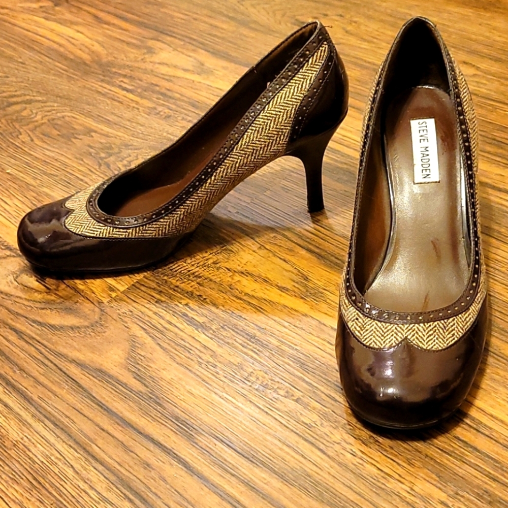 Steve Madden brown herringbone pumps, sz 10M